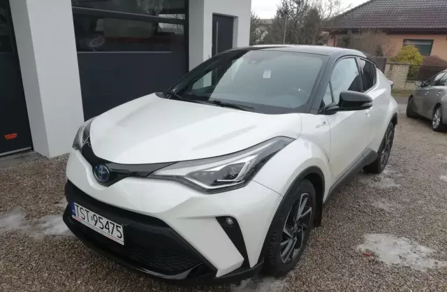 TOYOTA C-HR 