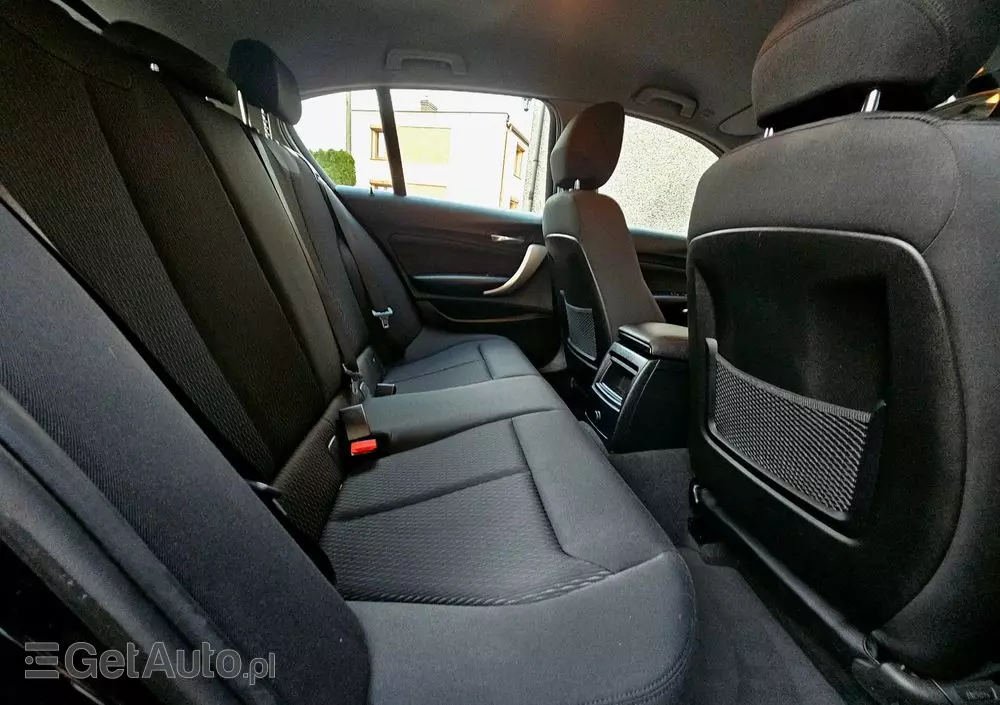 BMW Seria 1 116i Sport Line