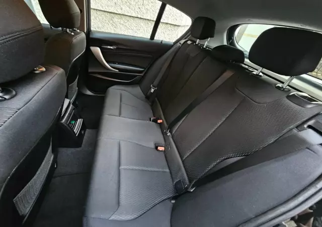 BMW Seria 1 116i Sport Line