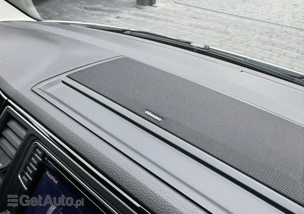 VOLKSWAGEN Multivan 2.0 BiTDI L1 Highline 4Motion DSG