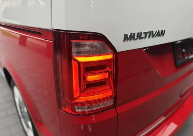 VOLKSWAGEN Multivan 2.0 BiTDI L1 Highline 4Motion DSG
