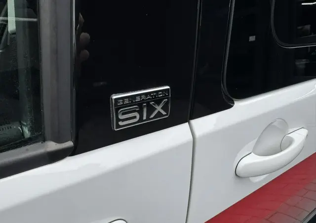 VOLKSWAGEN Multivan 2.0 BiTDI L1 Highline 4Motion DSG