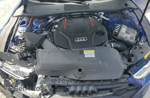 AUDI S7 