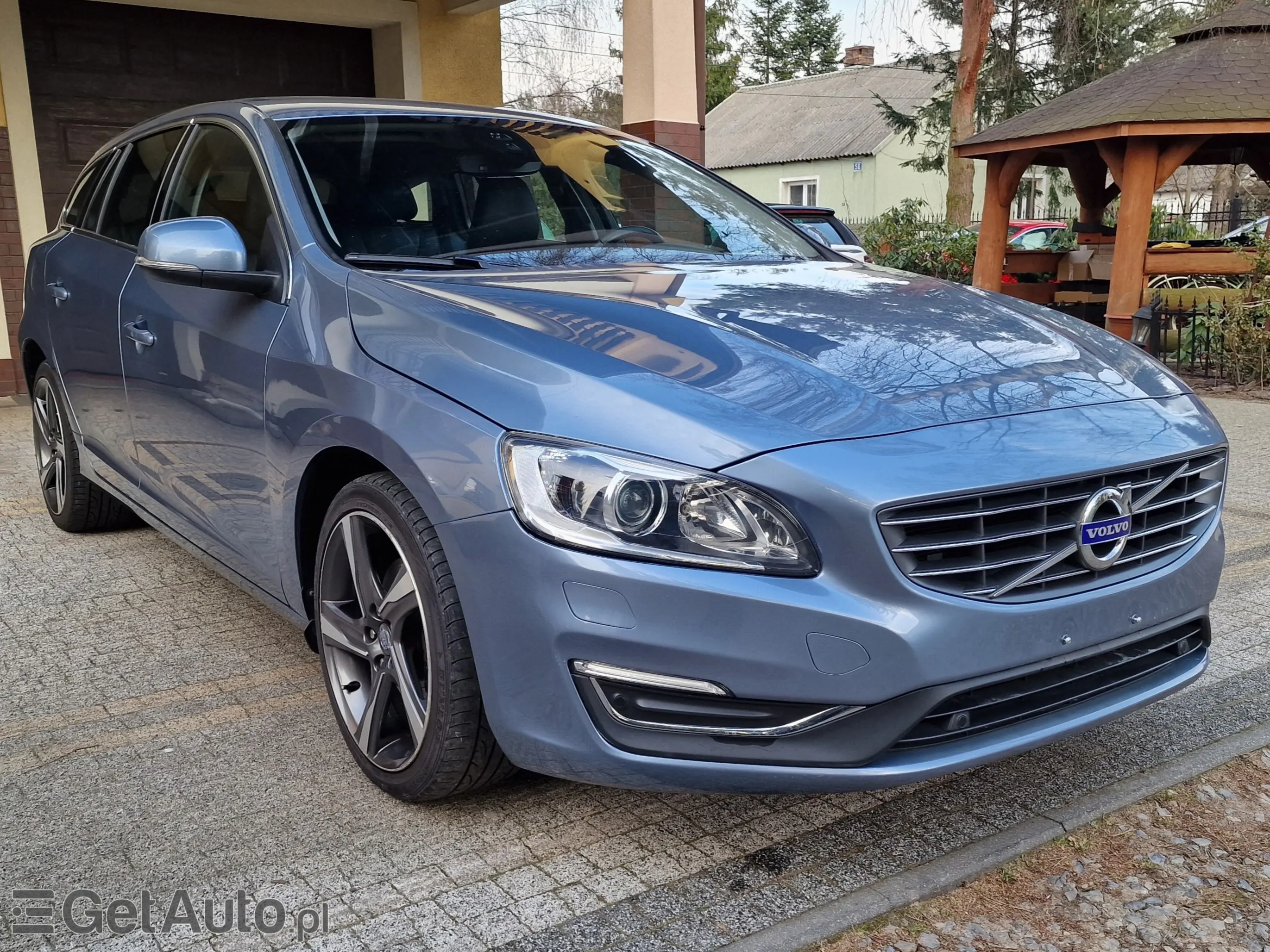VOLVO V60 Summum