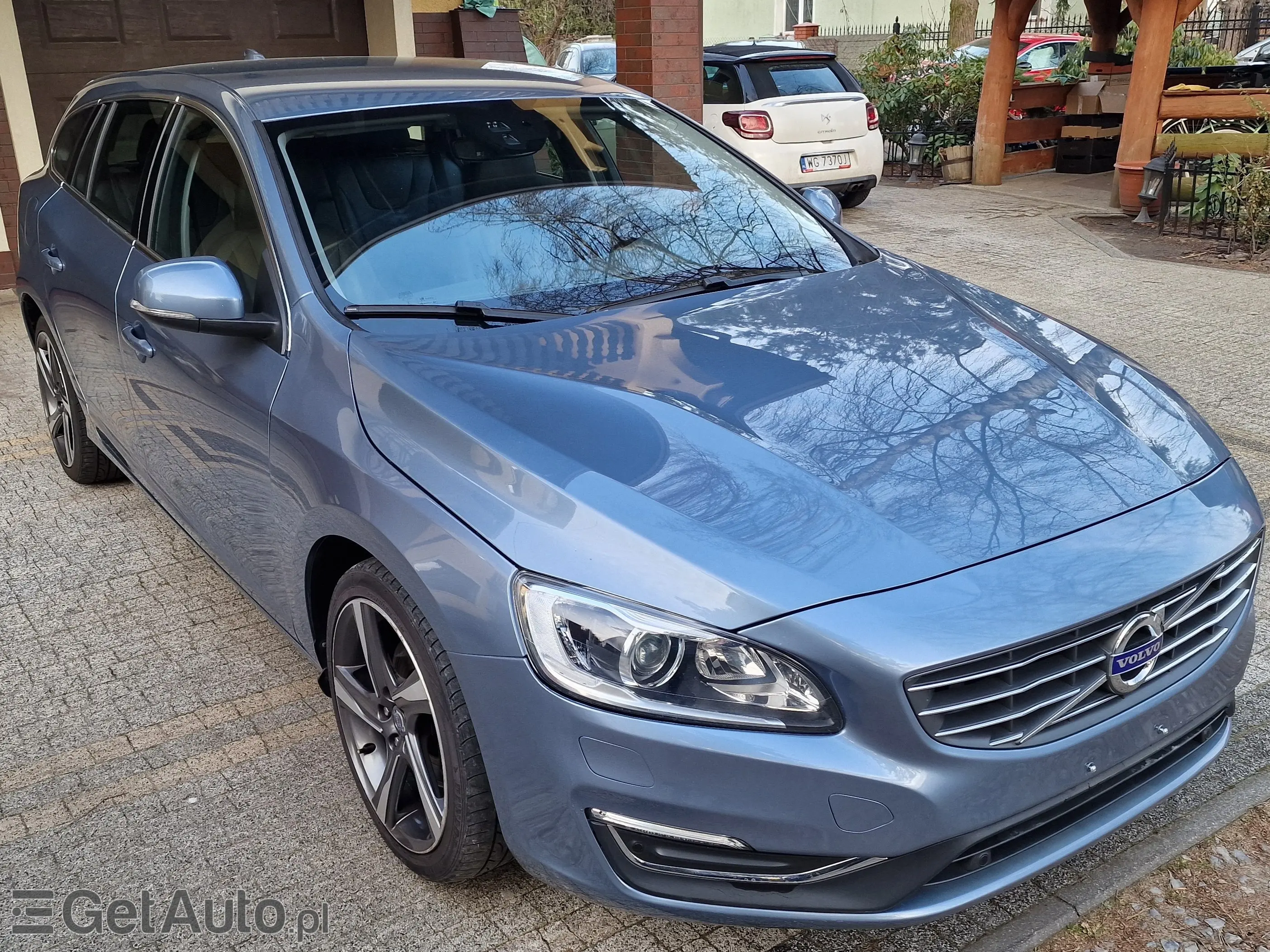 VOLVO V60 Summum