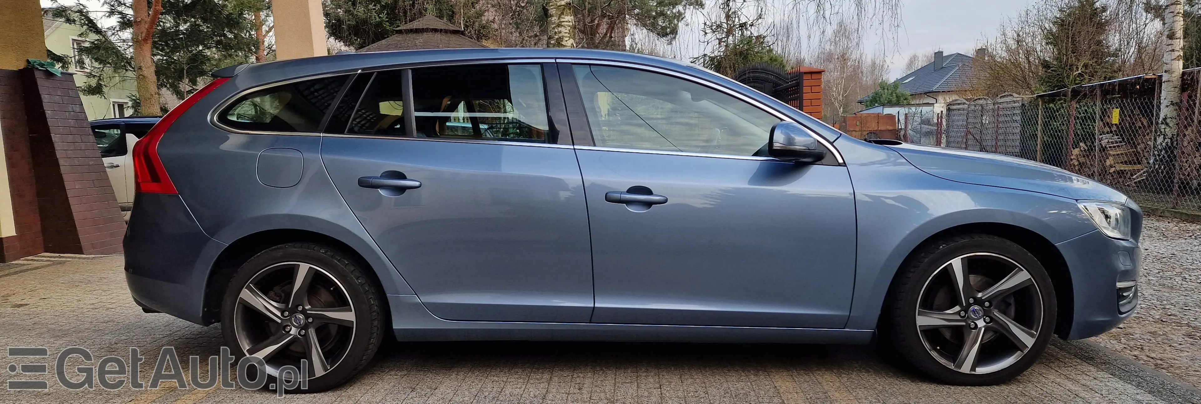 VOLVO V60 Summum