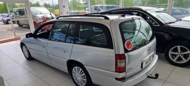 OPEL Omega 