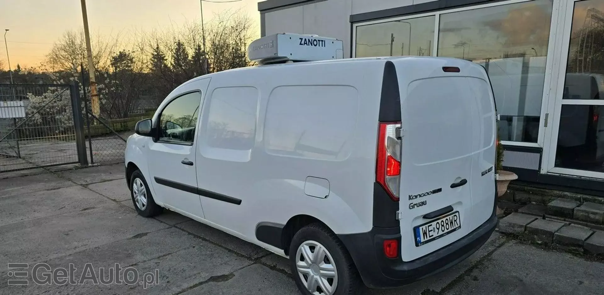RENAULT Kangoo 