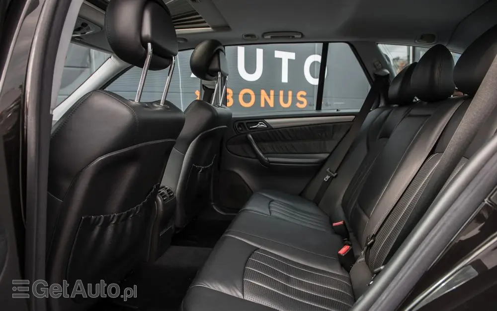 MERCEDES-BENZ Klasa C 32 T AMG