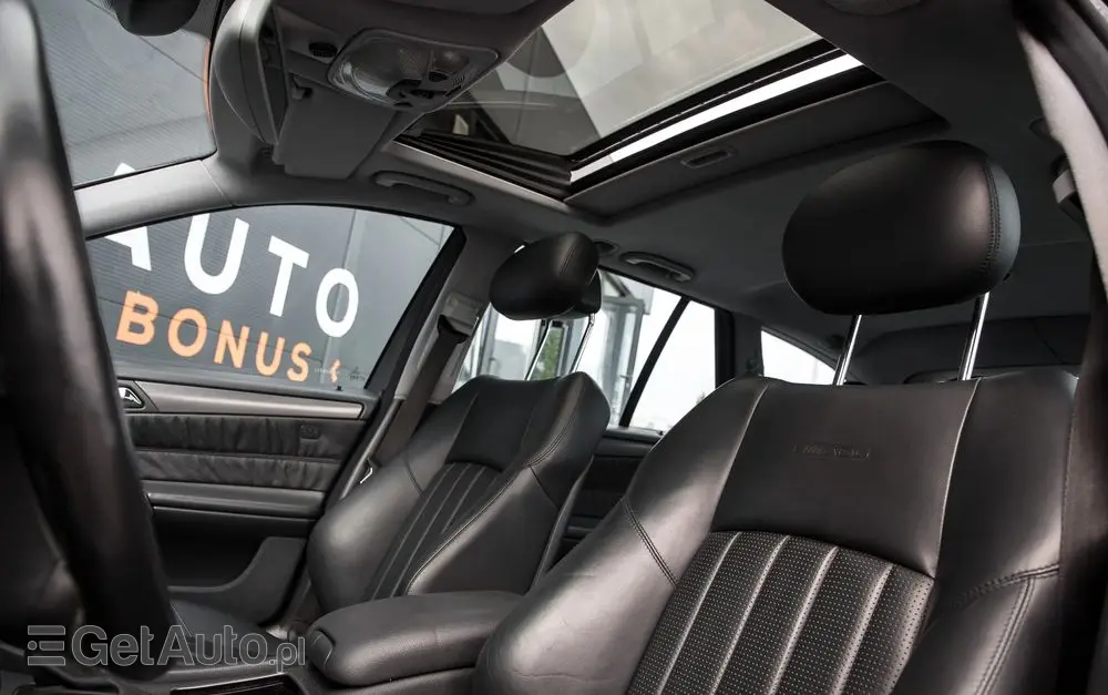 MERCEDES-BENZ Klasa C 32 T AMG