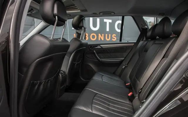 MERCEDES-BENZ Klasa C 32 T AMG