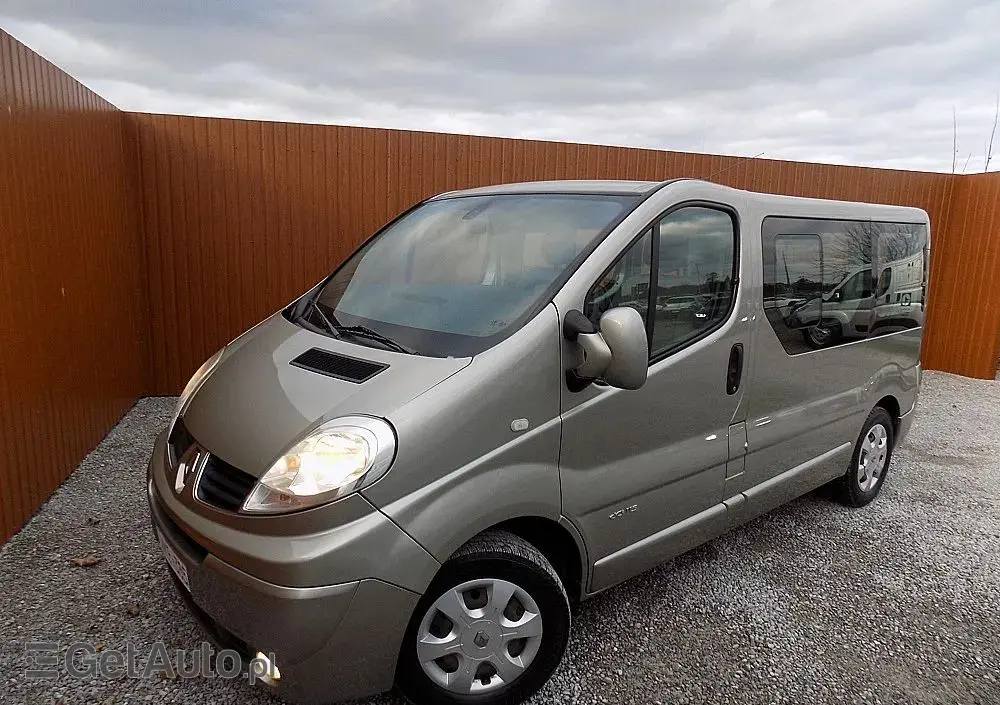 RENAULT Trafic Generation