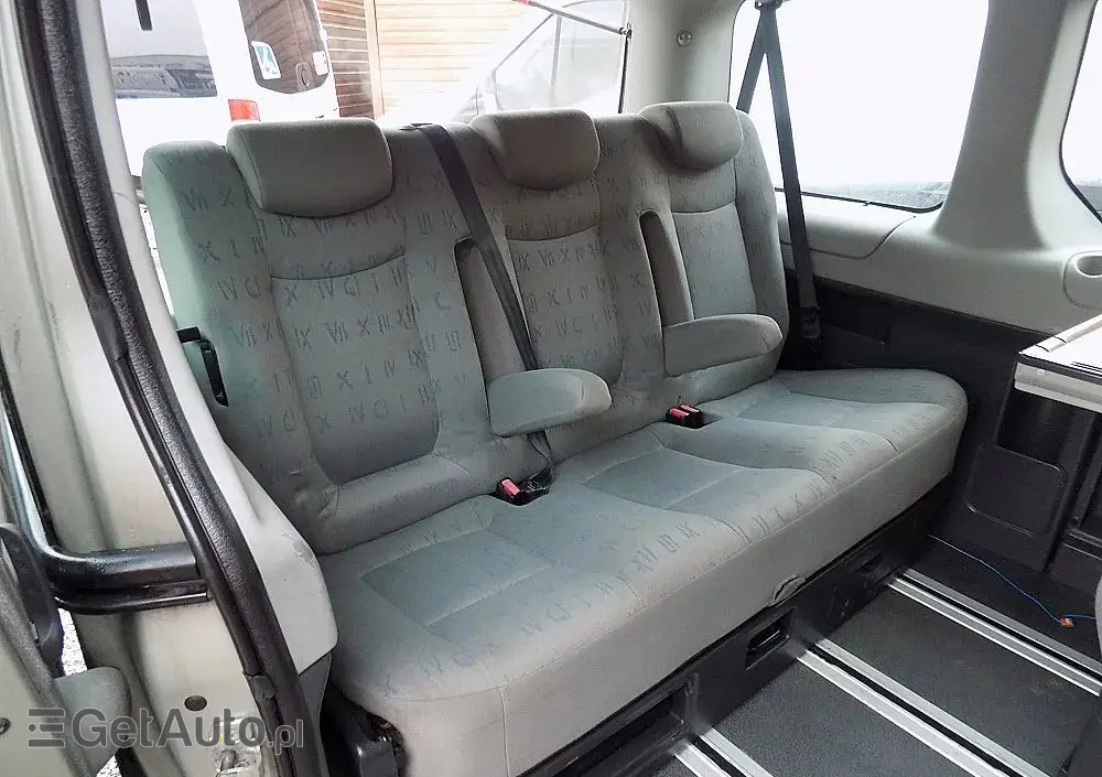 RENAULT Trafic Generation