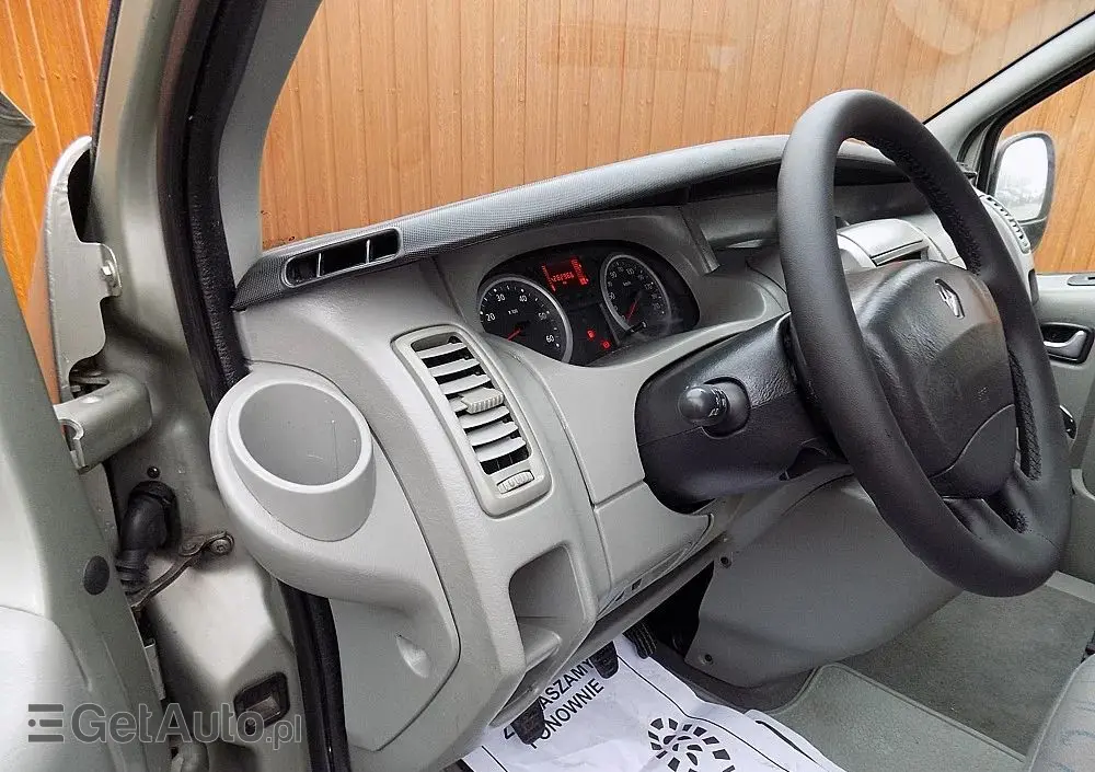 RENAULT Trafic Generation