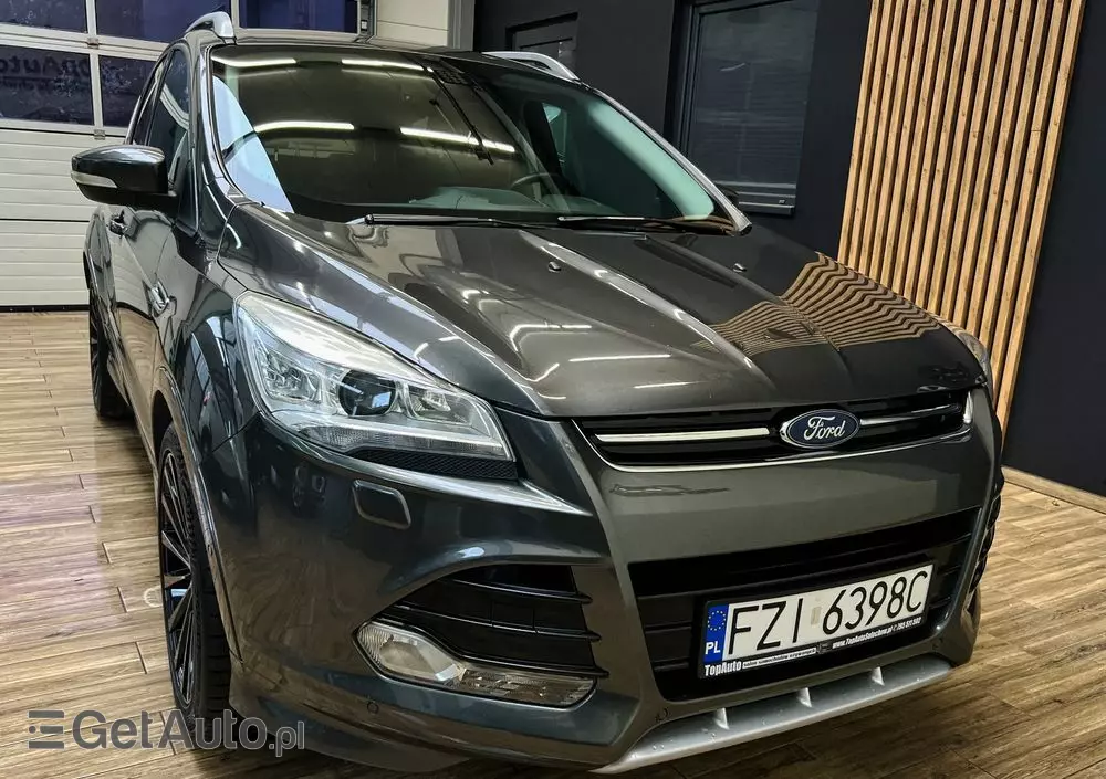 FORD Kuga 2.0 TDCi 4WD Titanium