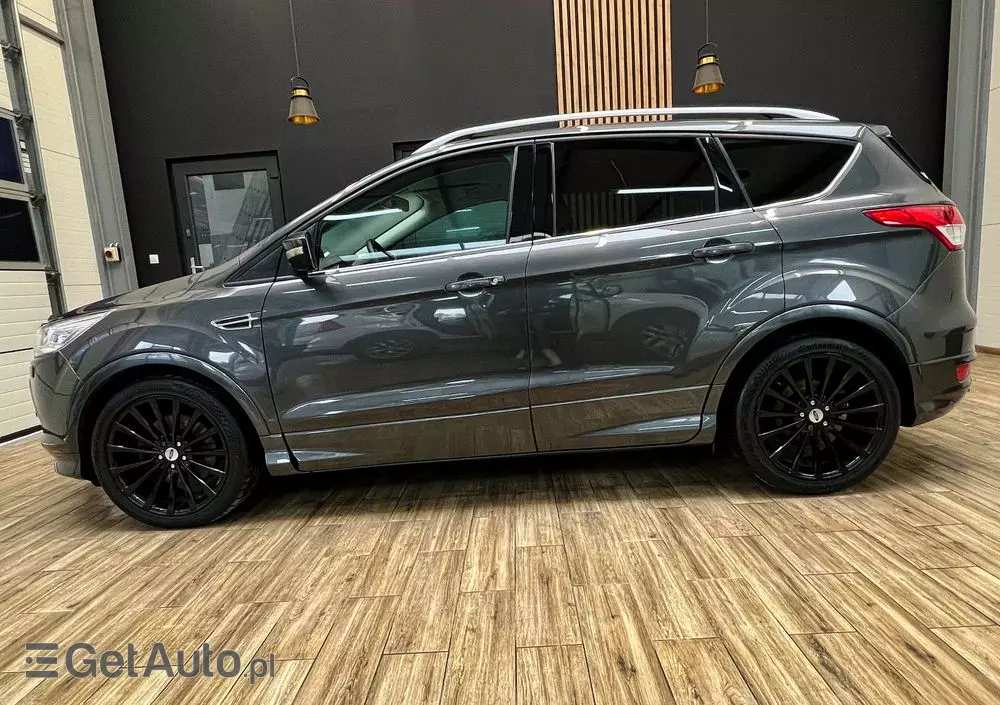 FORD Kuga 2.0 TDCi 4WD Titanium