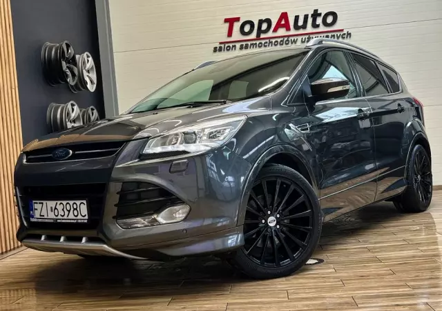 FORD Kuga 2.0 TDCi 4WD Titanium