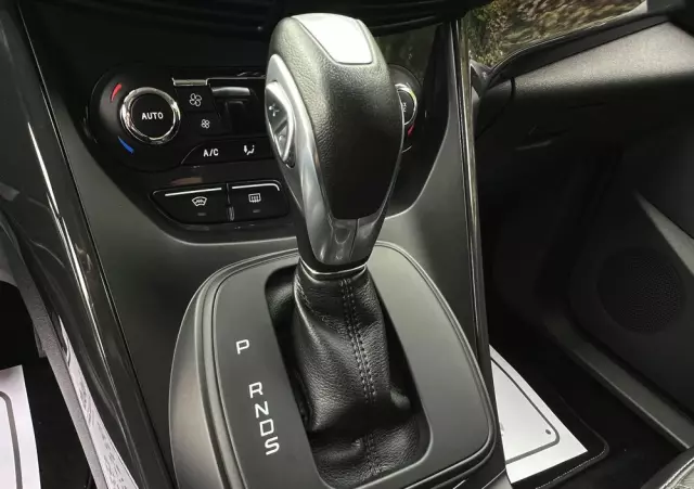 FORD Kuga 2.0 TDCi 4WD Titanium