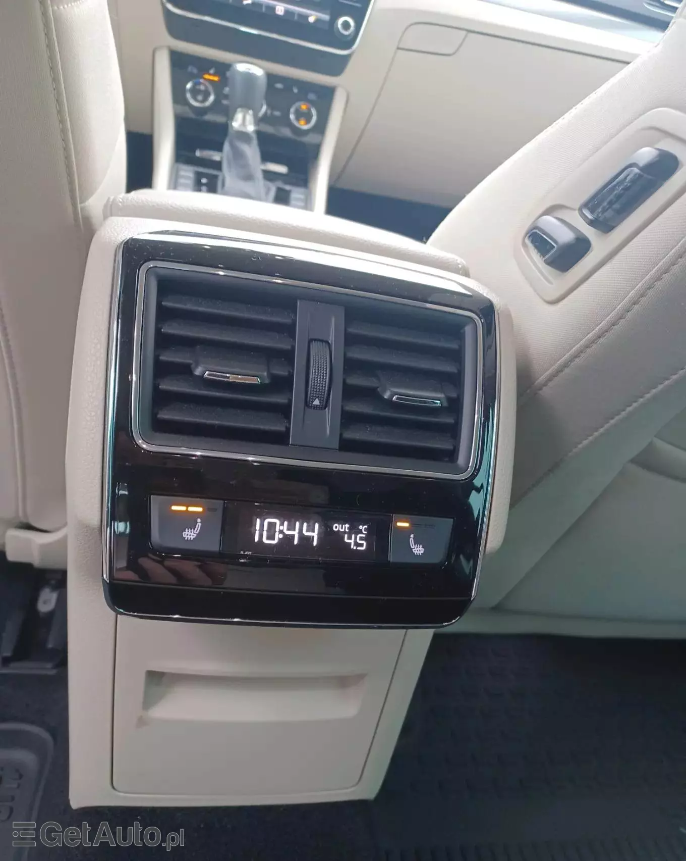 SKODA Superb 2.0 TDI SCR Style DSG