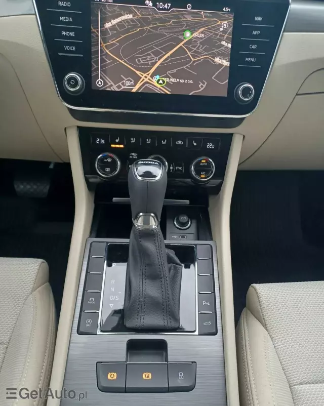 SKODA Superb 2.0 TDI SCR Style DSG