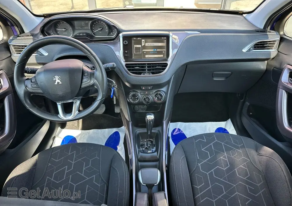 PEUGEOT 2008 120 VTI Automatik Active