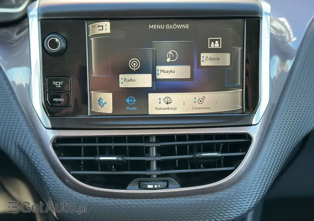 PEUGEOT 2008 120 VTI Automatik Active