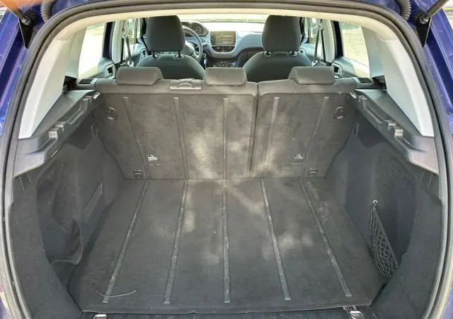 PEUGEOT 2008 120 VTI Automatik Active