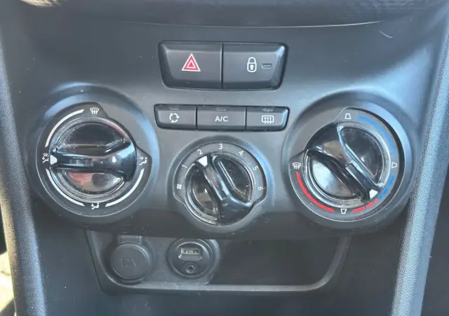 PEUGEOT 2008 120 VTI Automatik Active