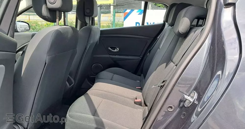 RENAULT Megane 1.6 16V Authentique