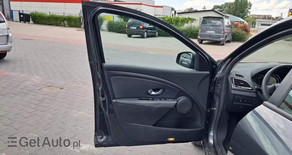 RENAULT Megane 1.6 16V Authentique