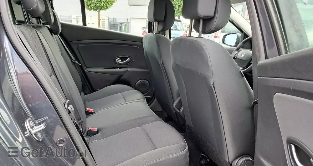 RENAULT Megane 1.6 16V Authentique