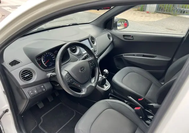 HYUNDAI I10 1.2 Sport