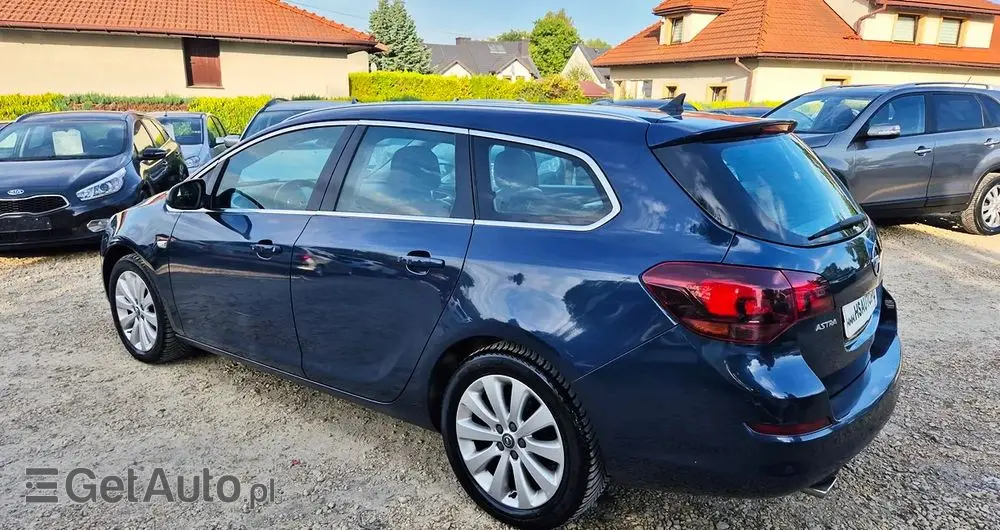 OPEL Astra 1.4 Turbo Automatik Cosmo