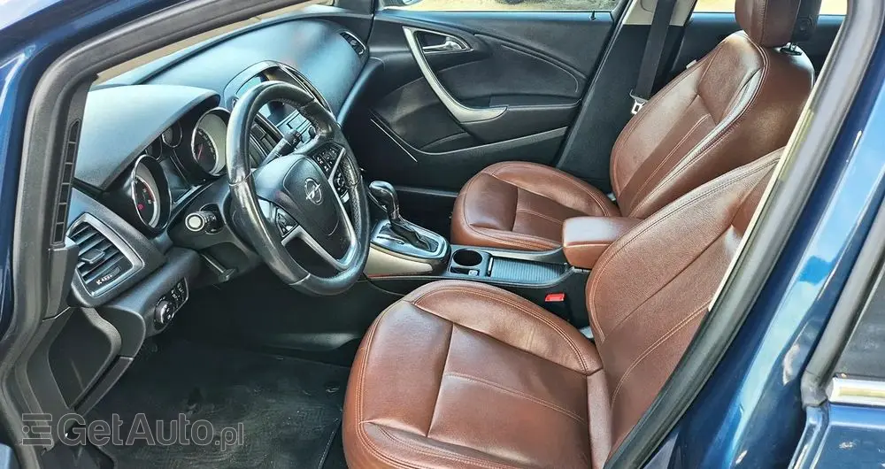 OPEL Astra 1.4 Turbo Automatik Cosmo