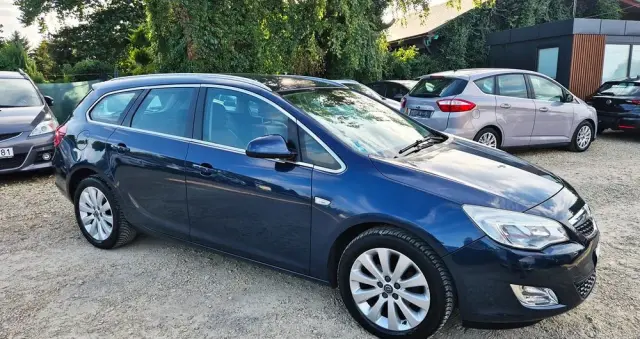 OPEL Astra 1.4 Turbo Automatik Cosmo