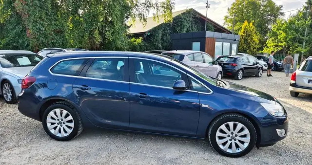 OPEL Astra 1.4 Turbo Automatik Cosmo