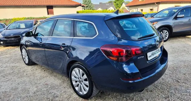 OPEL Astra 1.4 Turbo Automatik Cosmo