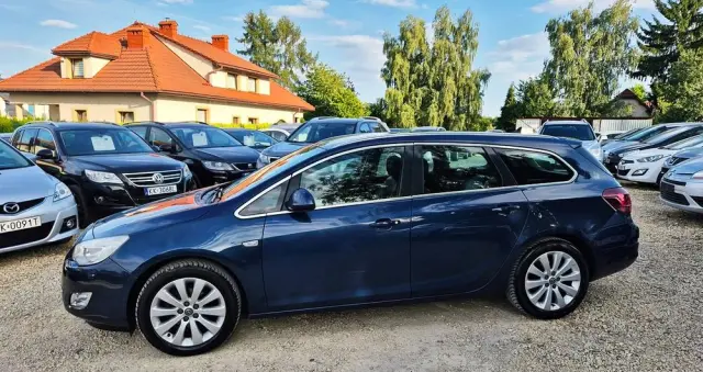 OPEL Astra 1.4 Turbo Automatik Cosmo