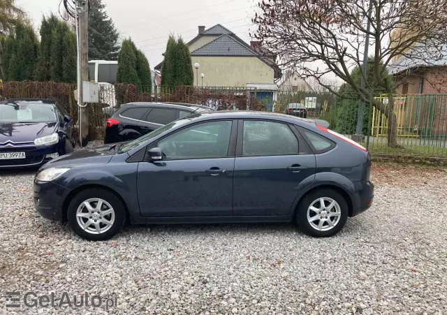 FORD Focus 1.6 16V Ambiente