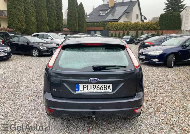FORD Focus 1.6 16V Ambiente