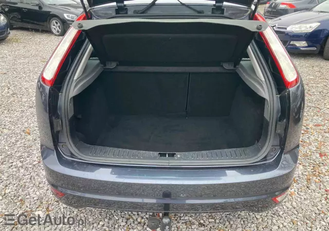 FORD Focus 1.6 16V Ambiente