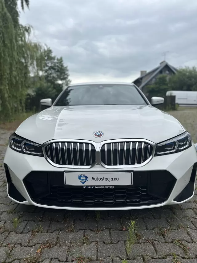 BMW Seria 3 320i