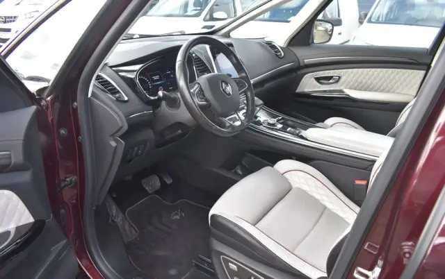 RENAULT Espace 2.0 Blue dCi Initiale Paris EDC