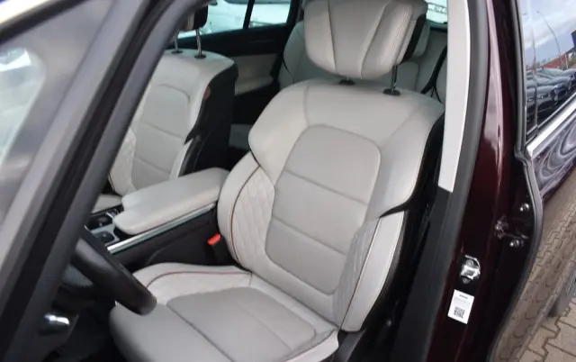 RENAULT Espace 2.0 Blue dCi Initiale Paris EDC