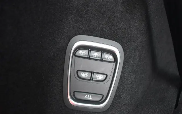 RENAULT Espace 2.0 Blue dCi Initiale Paris EDC