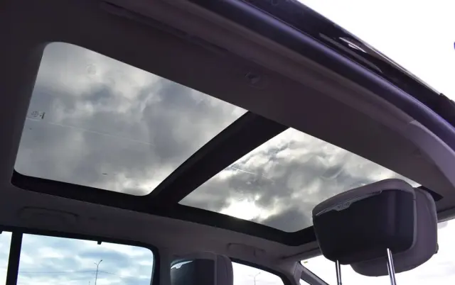 RENAULT Espace 2.0 Blue dCi Initiale Paris EDC