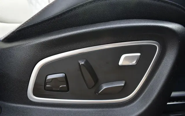 RENAULT Espace 2.0 Blue dCi Initiale Paris EDC