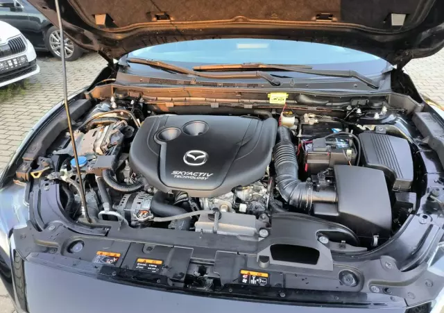 MAZDA 6 Kombi SKYACTIV-D 150 i-ELOOP Center-Line