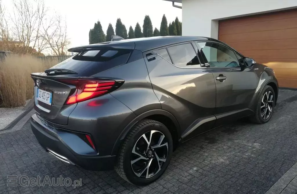 TOYOTA C-hr 