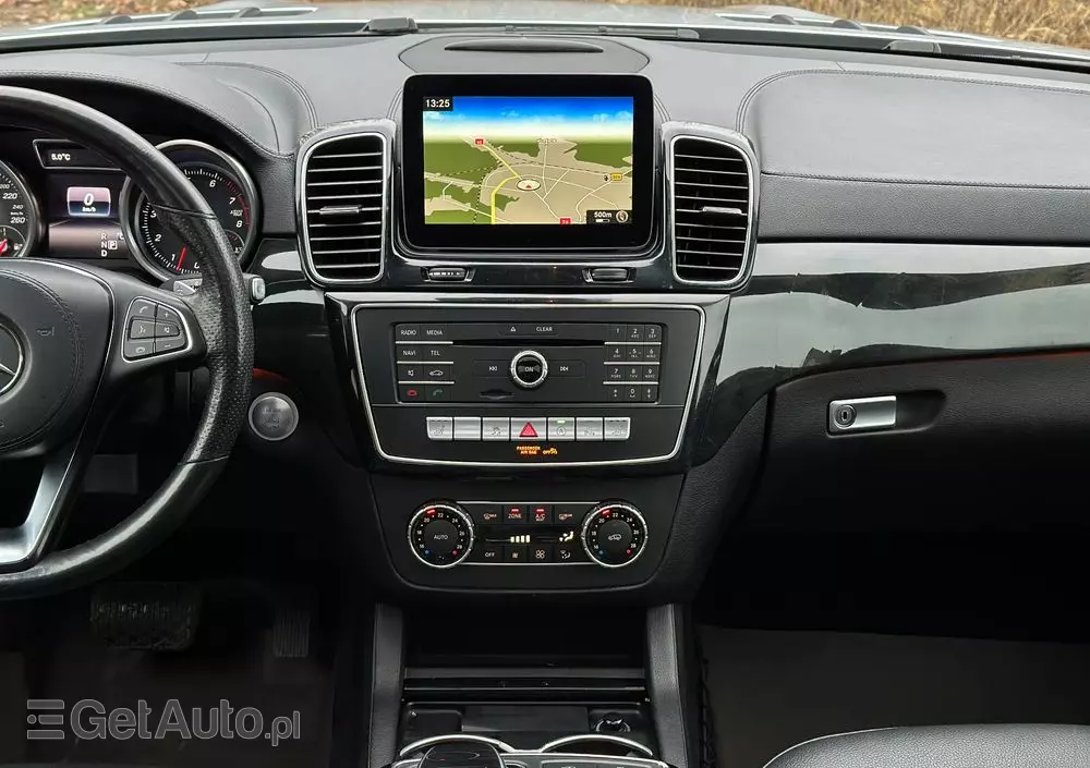 MERCEDES-BENZ GLS 400 4Matic 9G-TRONIC AMG Line
